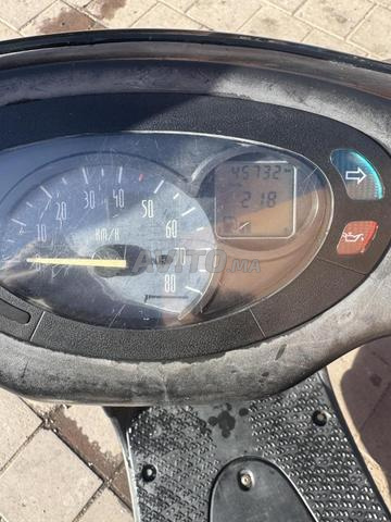 moto en très bon état - 2