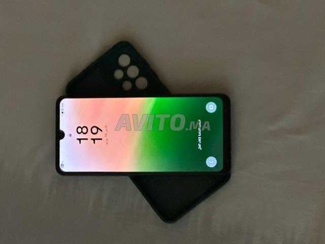 Samsung A33 6/128 5G en très bon état - 2