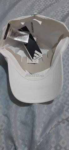 Casquette neuve - 2