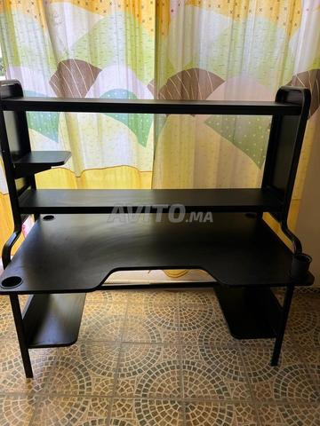 Grand bureau professionnel avec chaise en cuir