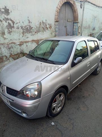 Renault Clio Cupis - 2