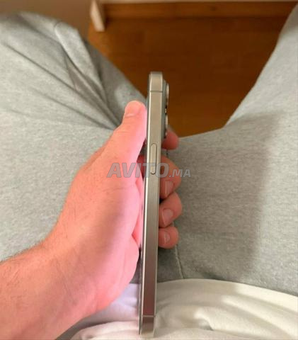 iPhone 15 pro max - 2