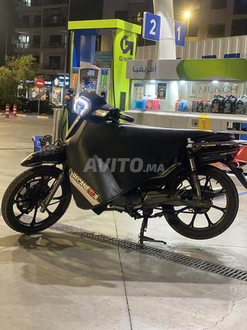 Moto 33 état neuf 140cc échappement 150 - 2