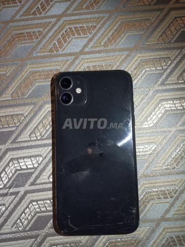 iPhone 11 64GB Dos cassé Batterie 74% - 2
