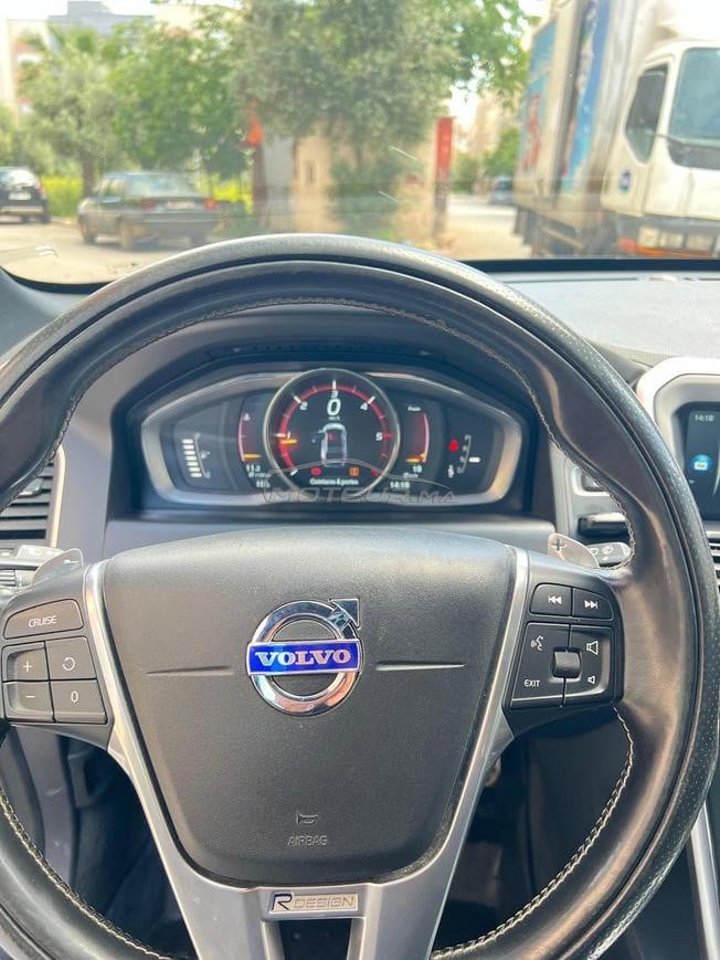 volvo xc60 R desing