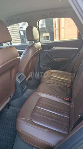 A vendre une belle voiture Q5 quattro