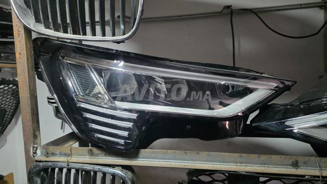 مصفوفة LED أمامية للمصابيح الأمامية لسيارة أودي Q8 إي-ترون