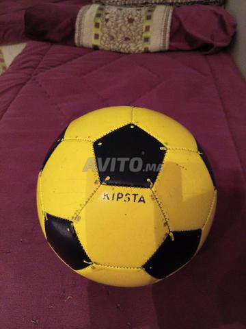 Ballon de foot résistant - 2