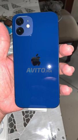 iPhone 12 normal à vendre - 2