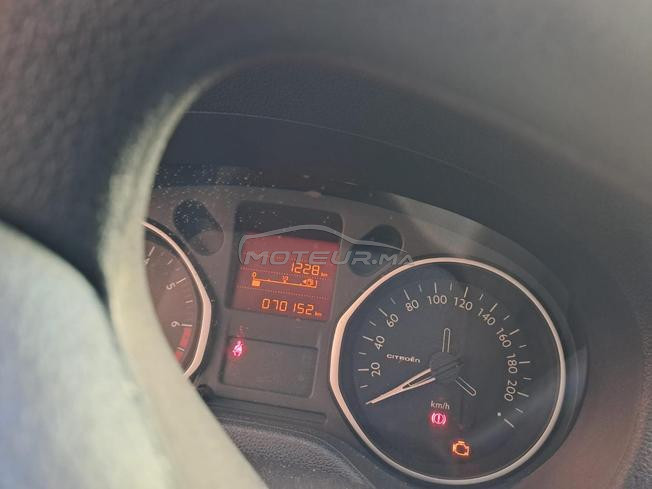 voiture premier mains État neuf 