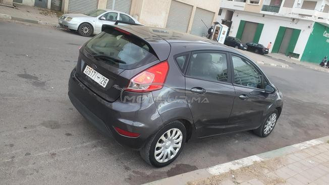 ford fiesta 2016 bonne etat.