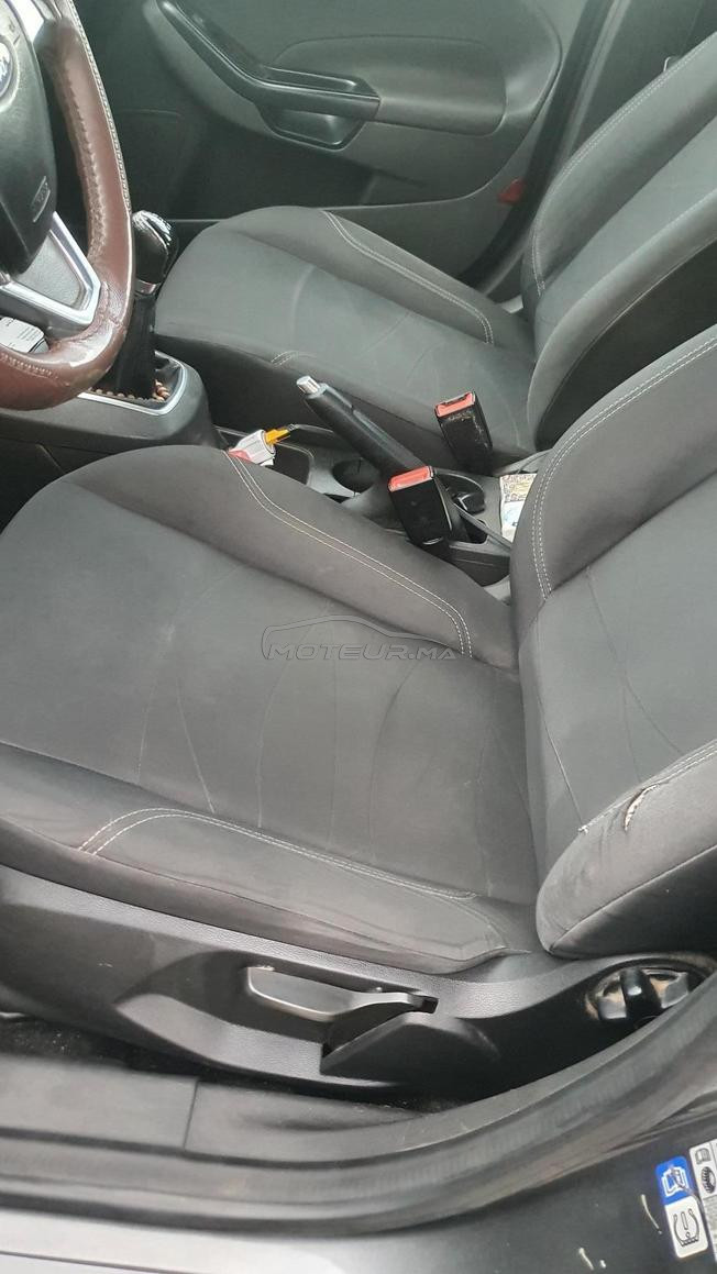 ford fiesta 2016 bonne etat.