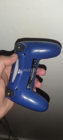 يد تحكم PS4 V2 لا تزال جديدة - 2