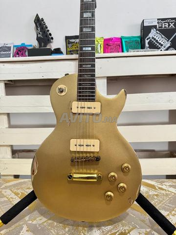 Superbe réplique Les Paul Goldtop – Micros P-90 - 2