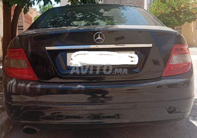 Mercedes C220 - 2