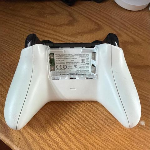 Manette Xbox One (Blanc) - 2