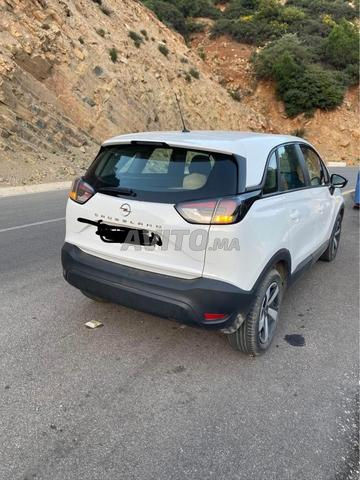 Opel Crossland Diesel Manuelle 2024 à Casablanca - 2