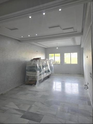 Appartement à louer 81 m² à Fès - 2
