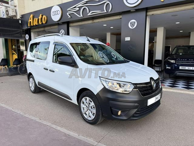 Renault Express Diesel Manuelle 2023 à Kénitra - 2