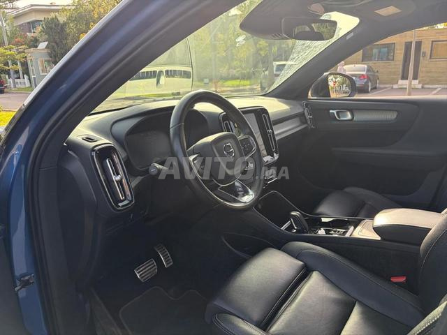 Volvo XC40 R-Design très Propre - 2