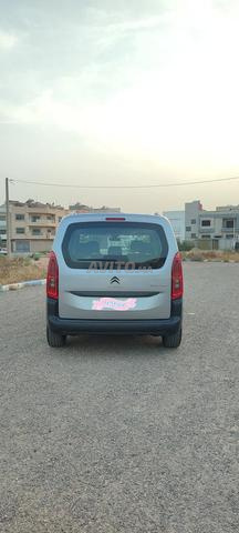 Citroën Berlingo Diesel Manuelle 2024 à Agadir - 2