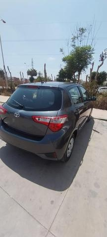 Toyota Yaris 2020 Essence 1er main