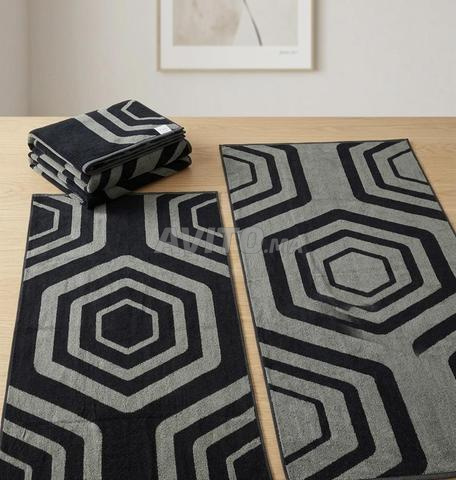 Grande serviette design motif géométrique - 2