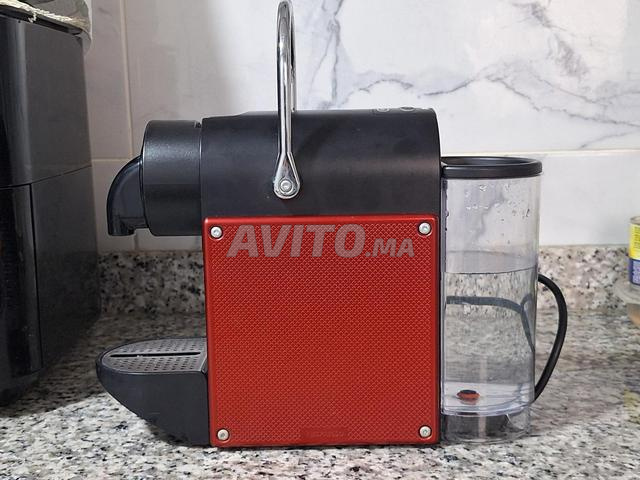 Machine à café Nespresso Essenza Mini (DeLonghi) à vendre