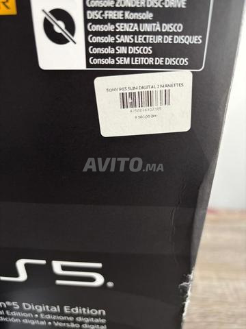 PS5 Slim Digitale - 2