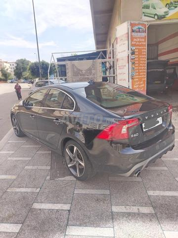 Volvo S60 D3 R DESIGN - 2