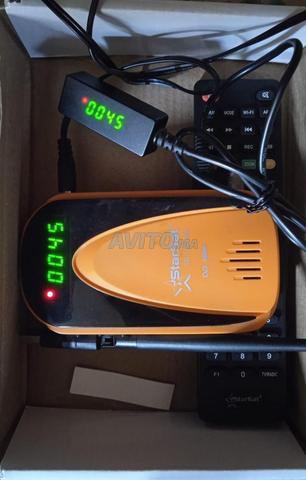 Récepteur satellite STARSAT 7075