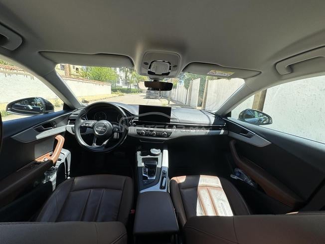 Audi A5-2021