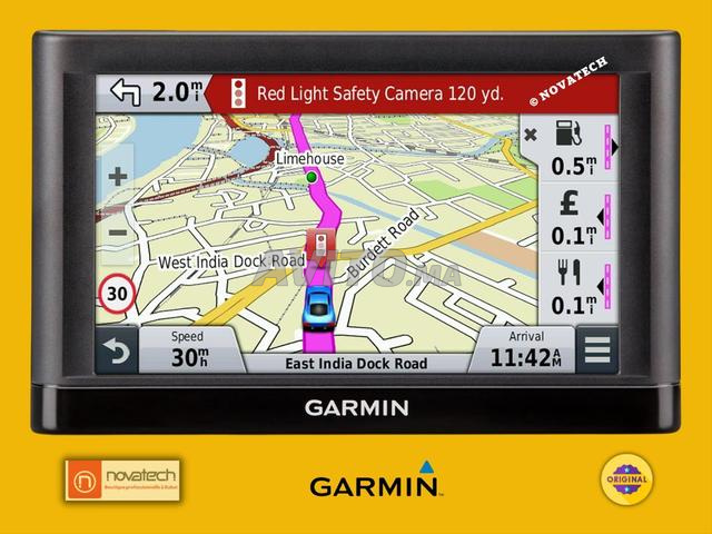 Garmin Nuvi 65LM navigateur Fixé 15,2 cm tactile - 2