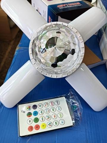 Lampe couleur et Bluetooth - 2