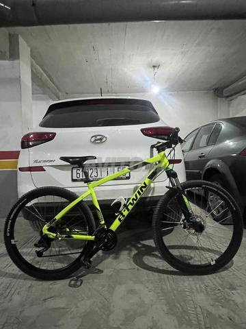 Vélo B-TWIN neuf - 2