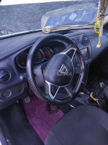 Dacia Sandero Diesel Manuelle 2019 à Tanger - 2