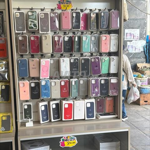 Vitrine téléphone pochette - 2