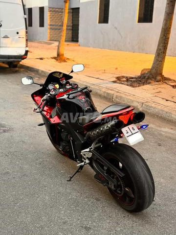 YAMAHA R1 CROSSPLANE - 2011 - 2