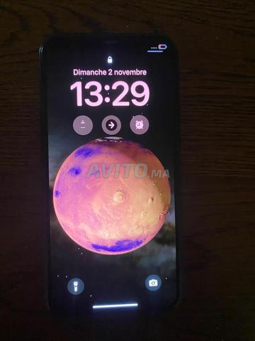 iPhone 11 Pro. 256 Go. 92% batterie. Écran changé. - 2
