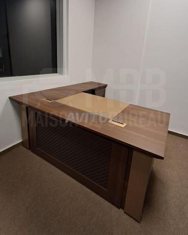Bureau direction w - 2