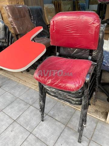 Tables et Bureaux Scolaires Robustes - 2