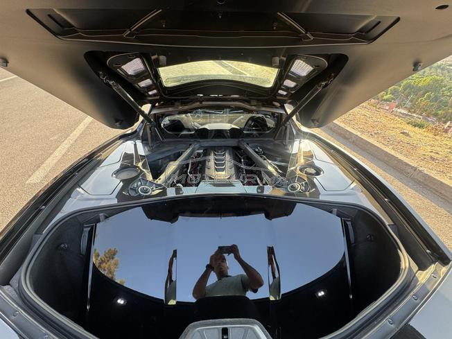Chevrolet corvette c8 2024 