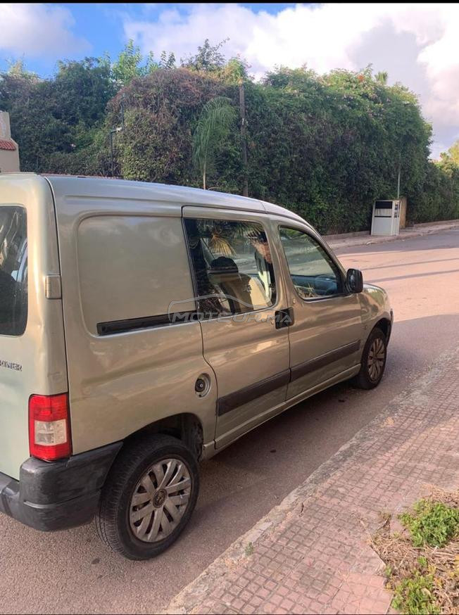 Peugeot Partner modèle 2008 en bon état.