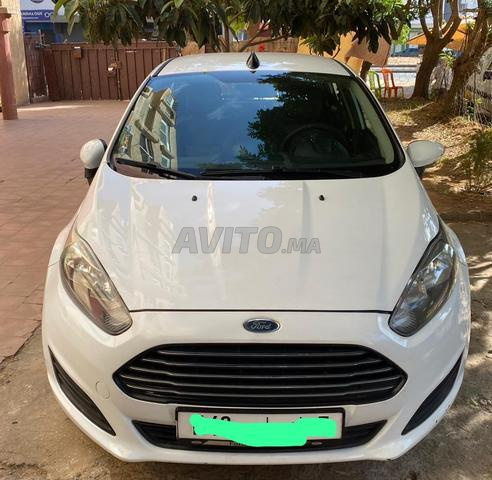 Ford Fiesta Diesel Manuelle 2017 à Témara - 2