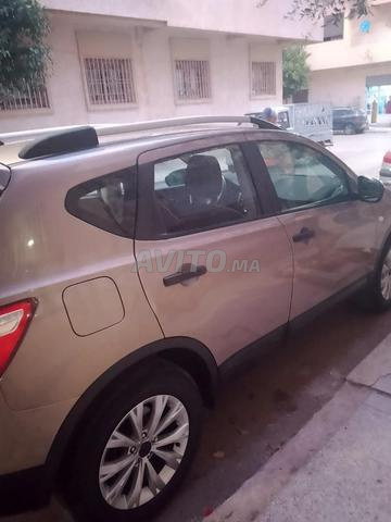 Nissan Qashqai Diesel Manuelle 2013 à Fès - 2