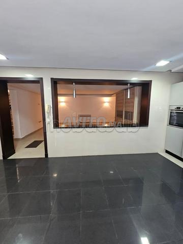 VILLA MODERNE À LOUER À AIN DIAB - 2