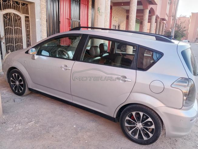 @ Toyota Corolla verso modèle 2006 a vendre 