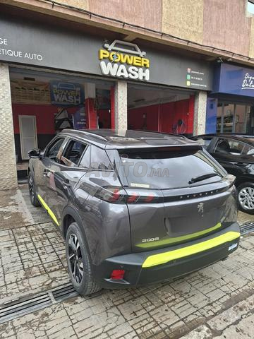 Peugeot 2008 Allure BlueHDi 130 EAT8 - 2021