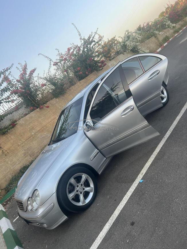 Mercedes-Benz 220 Diesel Automatique 2004