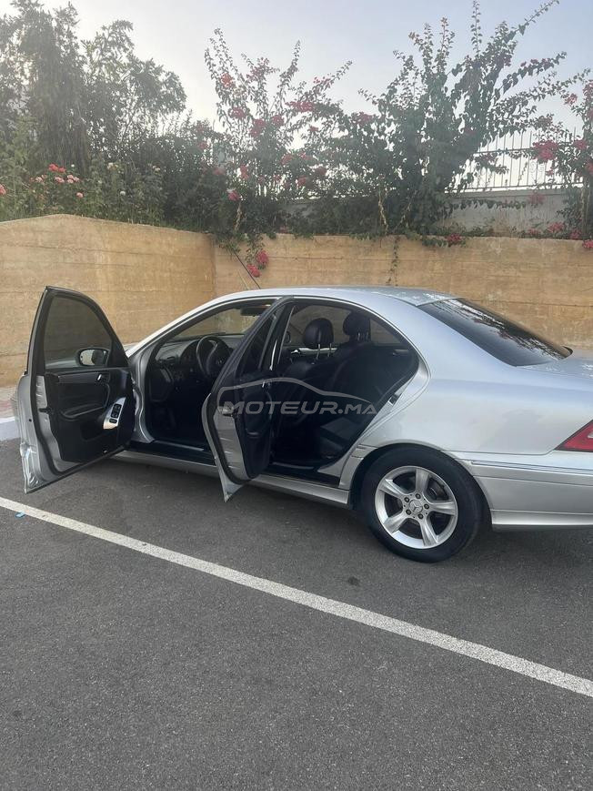 Mercedes-Benz 220 Diesel Automatique 2004